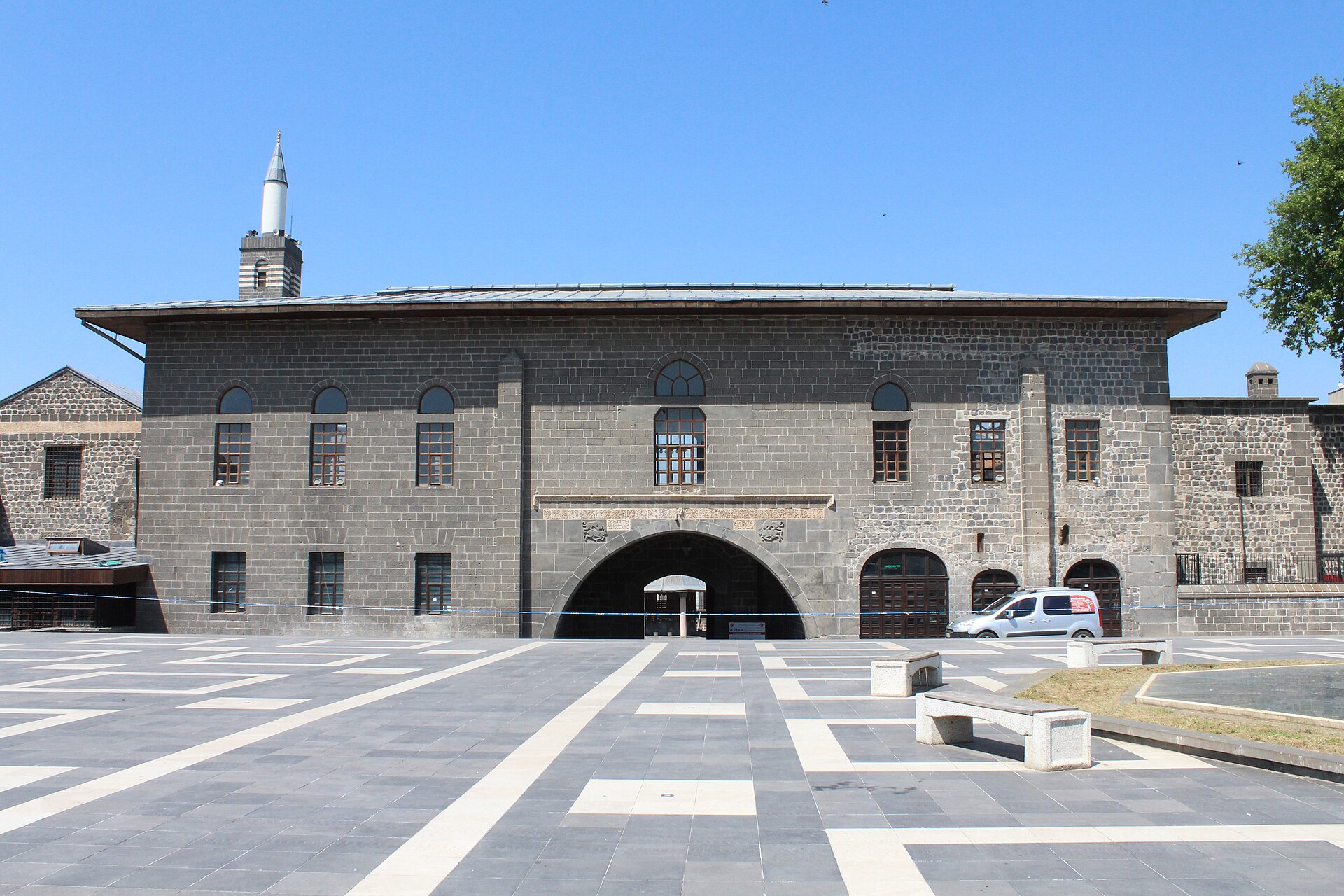 The Great Mosque of Diyarbakır, Ulu Camii
